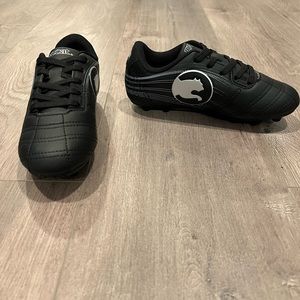 Procat By Puma Soccer Cleats - Boys size 13